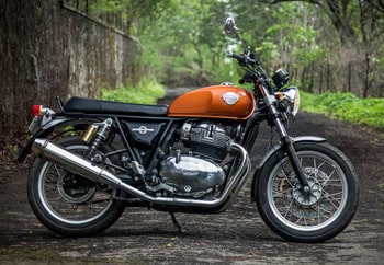 Royal-Enfield Interceptor 650 Authentic Image3
